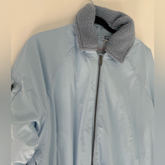 NWT Free People Blue Puffer Bomber Outpost Jacket size small - Picture 2 of 9